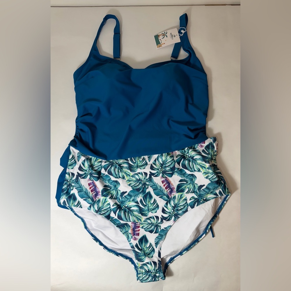 NWT Blue Women's Tankini Swimwear pattern bottom never even tried on!